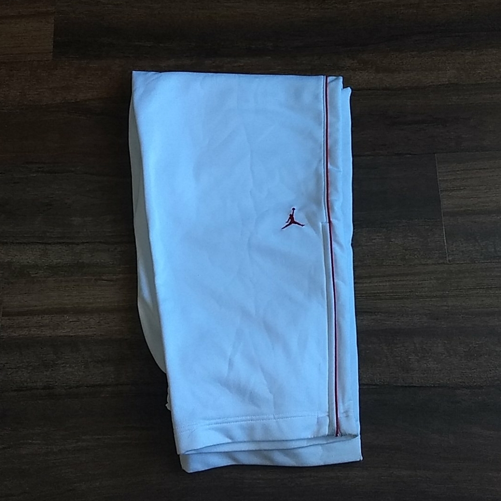 Jordan Mens pants